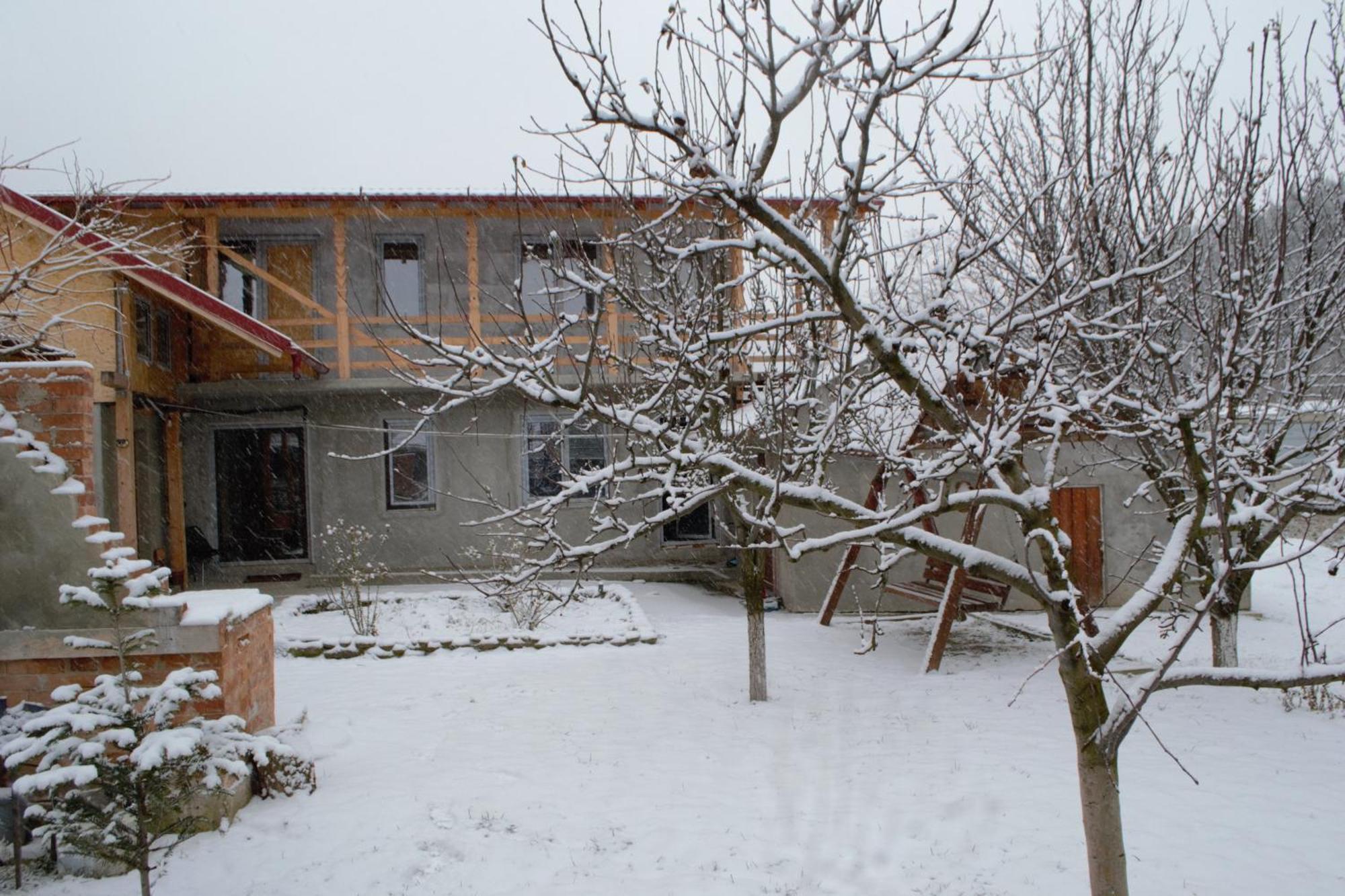 Casa Carbunaru Тиргу-Окна Екстер'єр фото